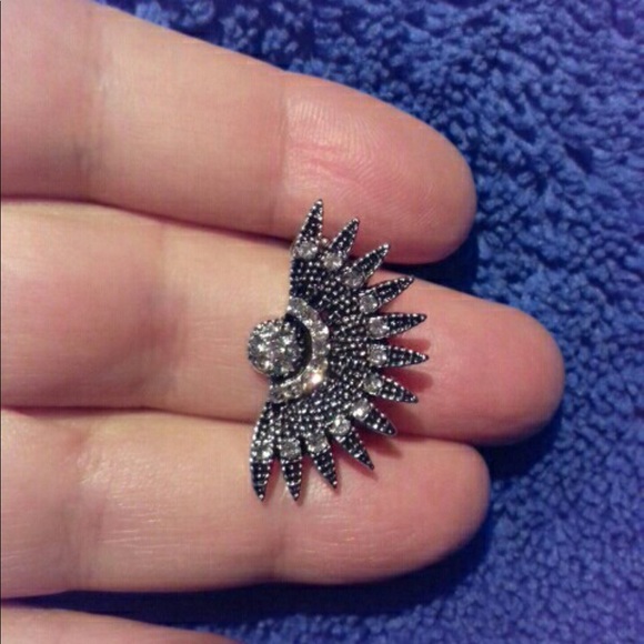 Geometric Earrings - Picture 6 of 8